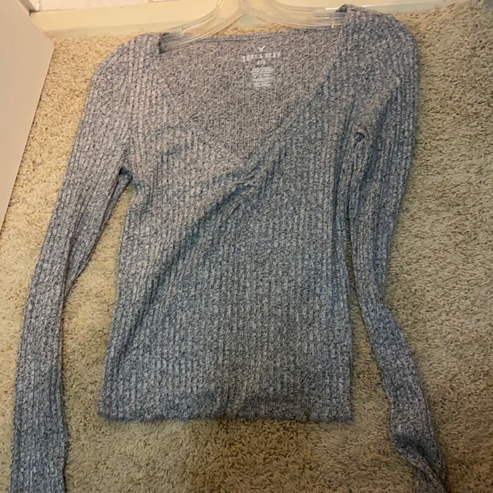 American Eagle long sleeve fitted top